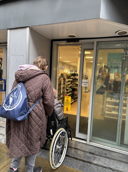 ss sst automatic door