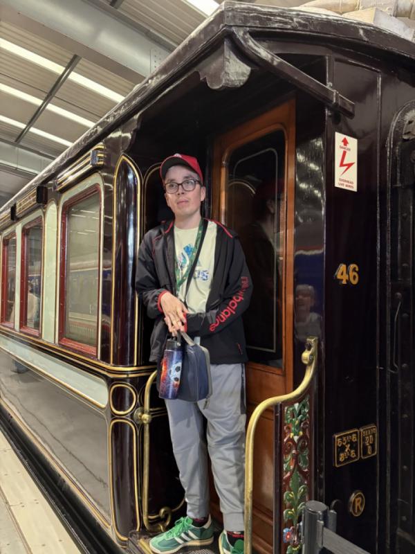 Acomb Hub visit to locomotion
